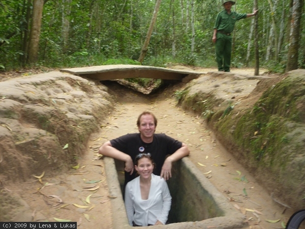 4430 ... bis zu 200 km gesamtlänge der unterirdischen gänge